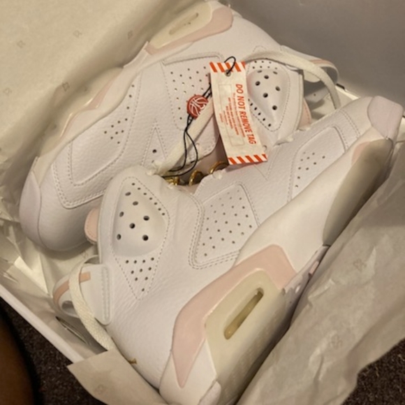 Jordan's - Picture 3 of 4